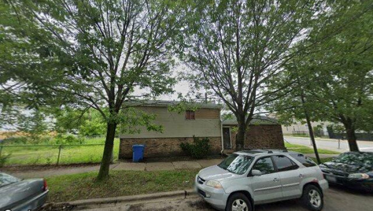 258 w 43rd st, chicago, il 60609