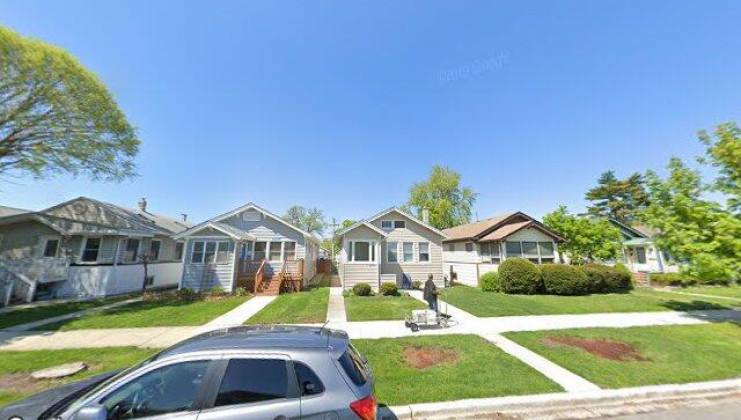 5534 w warwick ave, chicago, il 60641