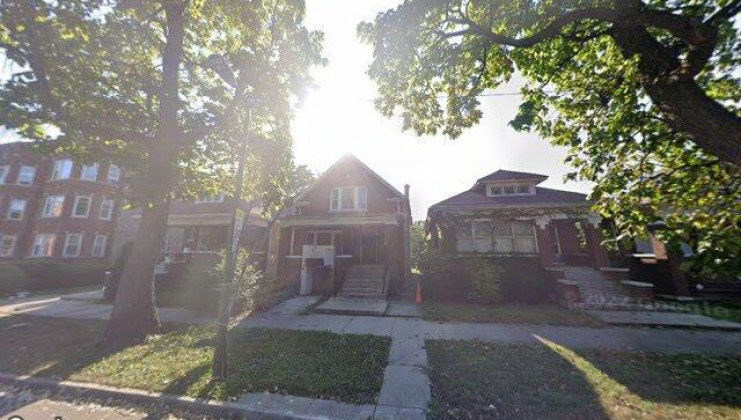 8044 s may st, chicago, il 60620