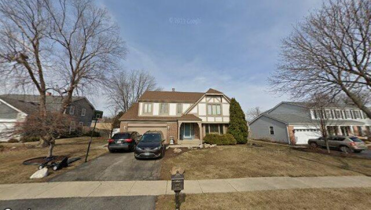 448 springwood dr, roselle, il 60172