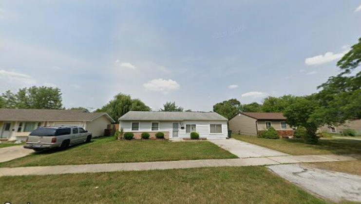 3610 tamarind ln, hazel crest, il 60429