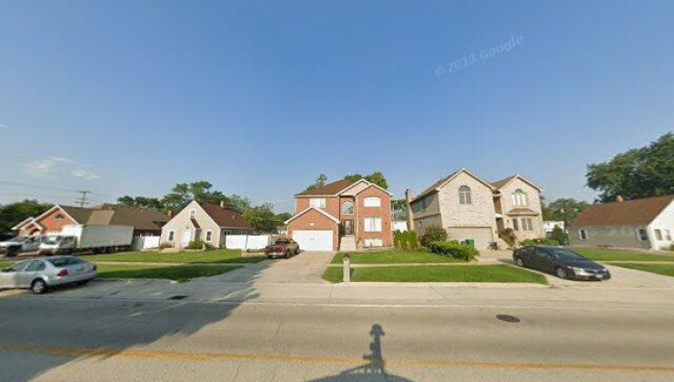 8046 narragansett ave, burbank, il 60459