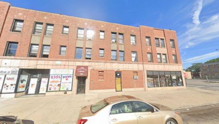 7902 s paulina st, chicago, il 60620