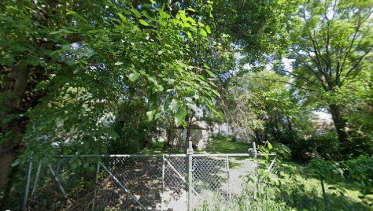 11824 s eggleston ave, chicago, il 60628