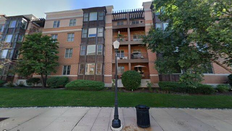 930 curtiss st #302, downers grove, il 60515