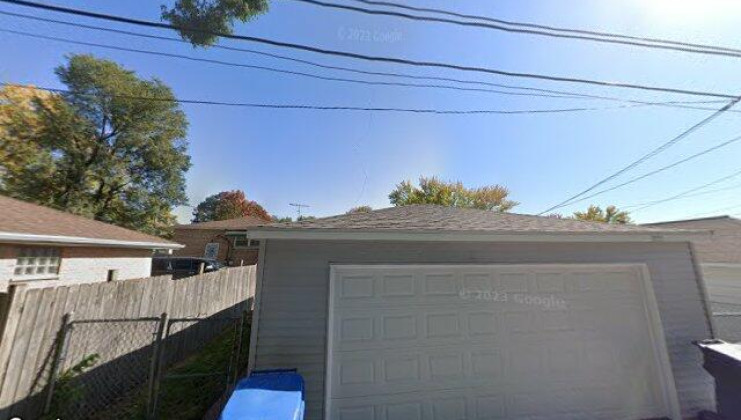 9320 s clyde ave, chicago, il 60617