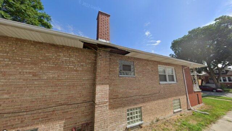 8244 s wood st, chicago, il 60620