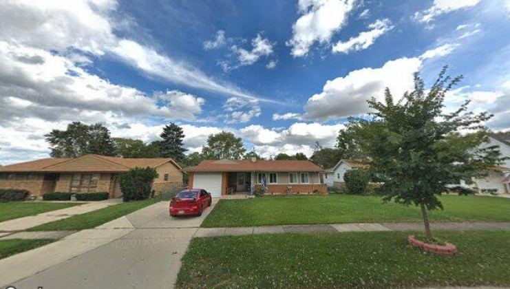 9 ridgewood rd, elk grove village, il 60007