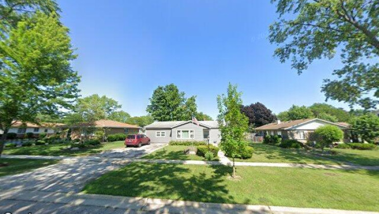 1235 n linden ave, palatine, il 60074