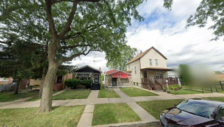 9042 s emerald ave, chicago, il 60620