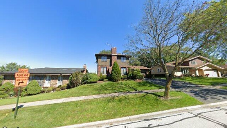 9132 windsor dr, palos hills, il 60465