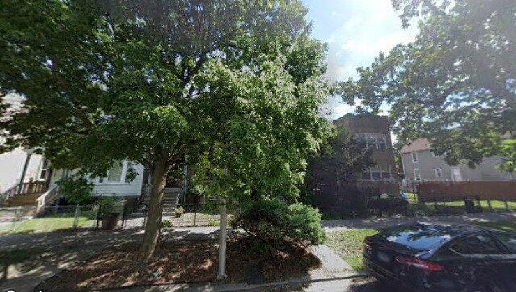 6745 s peoria st, chicago, il 60621