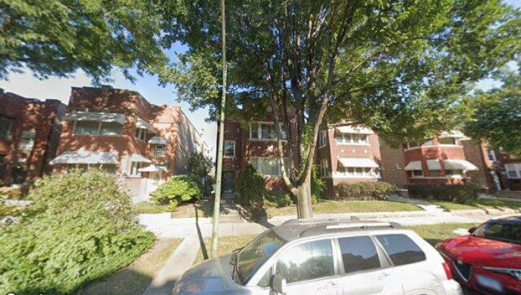 8223 s green st, chicago, il 60620
