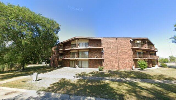 2303 holiday terrace #44, lansing, il 60438