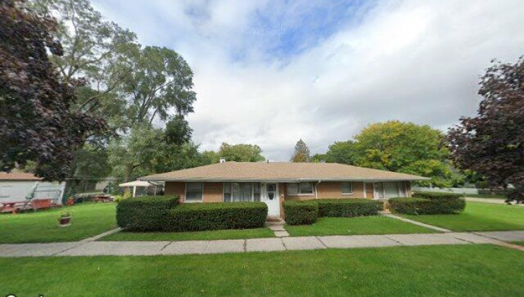 3240 elisha ave, zion, il 60099