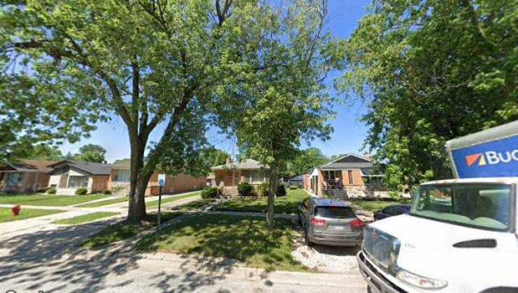 14222 woodlawn ave, dolton, il 60419