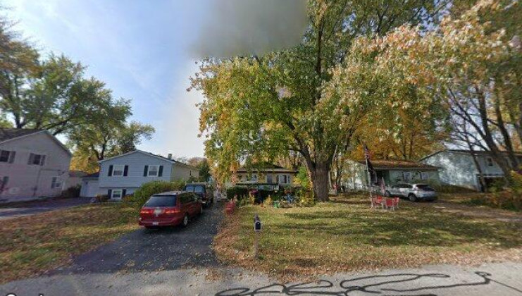 1419 jefferson st, lake in the hills, il 60156