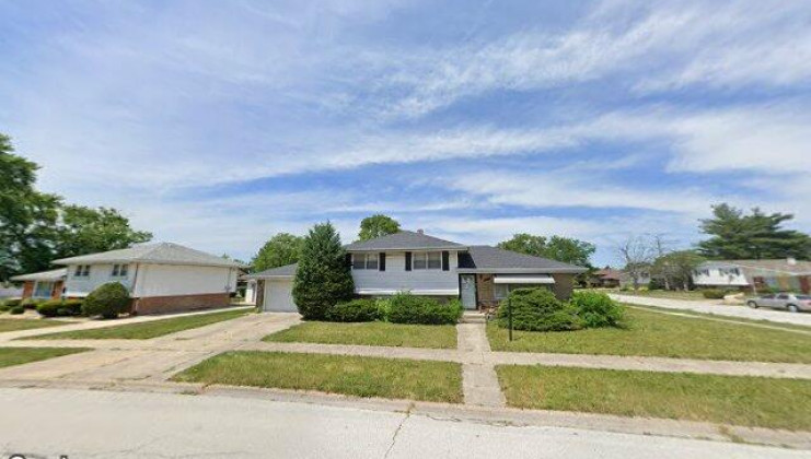 60 e 161st pl, south holland, il 60473