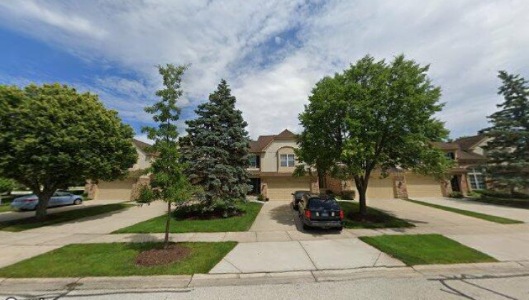 284 lorraine cir, bloomingdale, il 60108