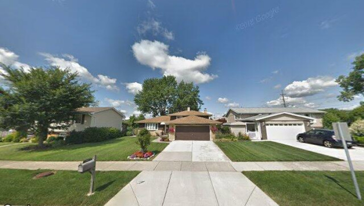 15104 crescent green dr, oak forest, il 60452