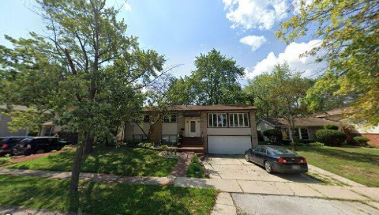 2719 larkspur ln, hazel crest, il 60429