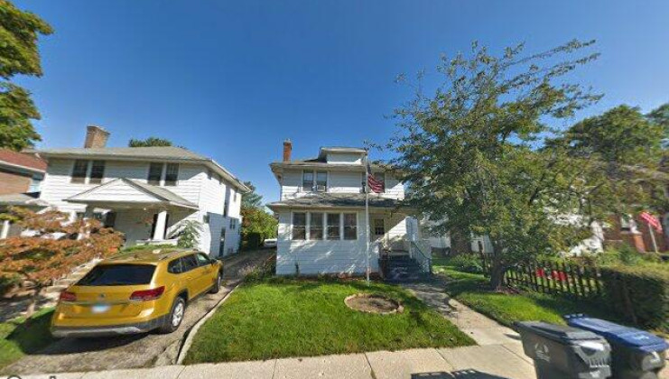 416 hull ct, waukegan, il 60085