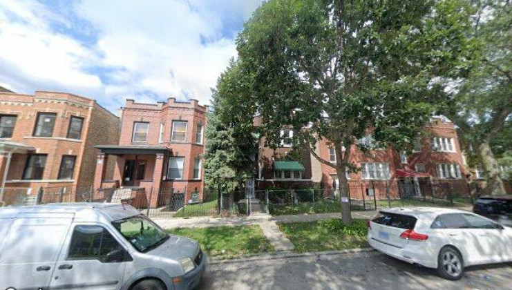 4044 w crystal st, chicago, il 60651