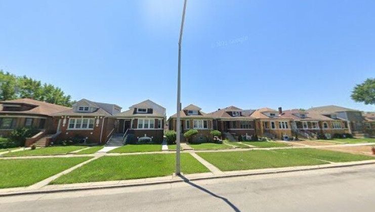 7811 w sunset dr, elmwood park, il 60707