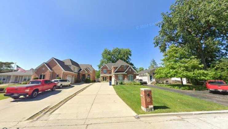 545 w lorraine ave, elmhurst, il 60126