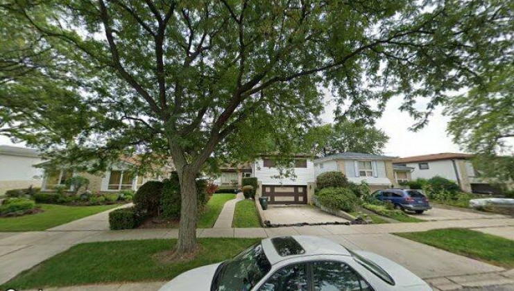 7925 lyons st, morton grove, il 60053