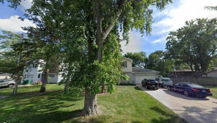 209 e traube ave, westmont, il 60559