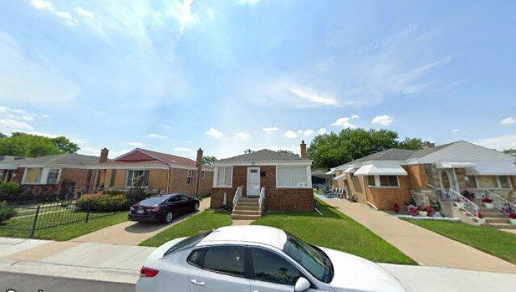12716 s may st, calumet park, il 60827