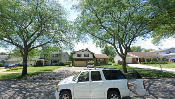 516 n mcaree rd, waukegan, il 60085