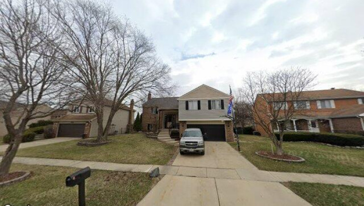 1221 pinetree ln, bartlett, il 60103