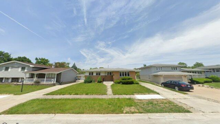 3046 192nd st, lansing, il 60438