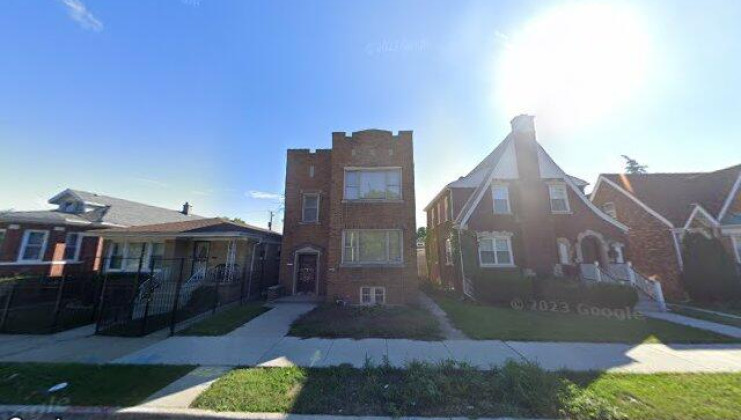 8435 s loomis blvd, chicago, il 60620