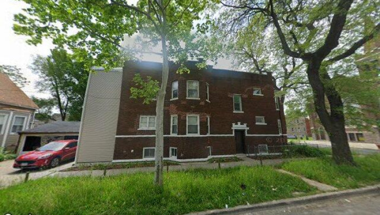 563 n lawler ave, chicago, il 60644