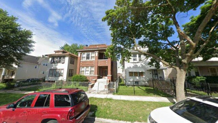 11336 s calumet ave, chicago, il 60628
