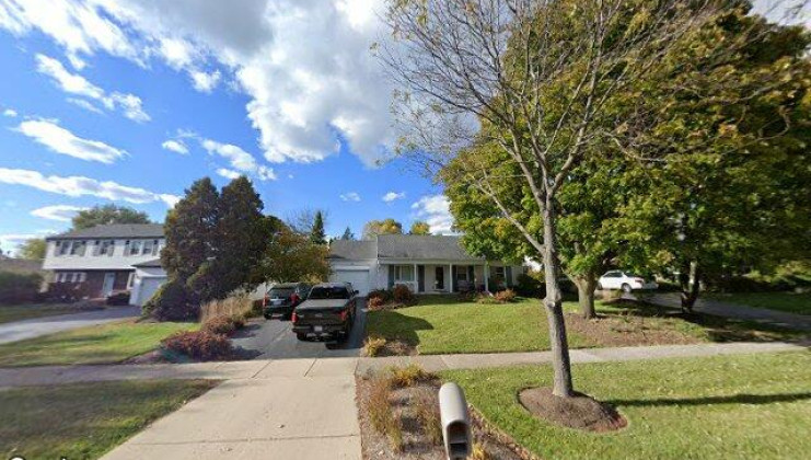 321 checker dr, buffalo grove, il 60089