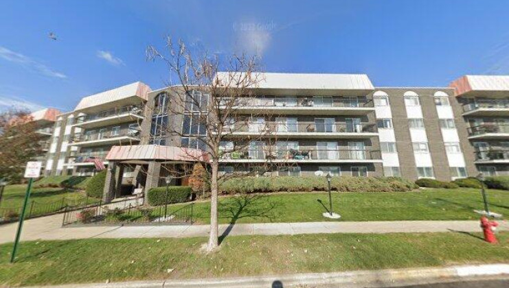 4840 foster st unit 303, skokie, il 60077