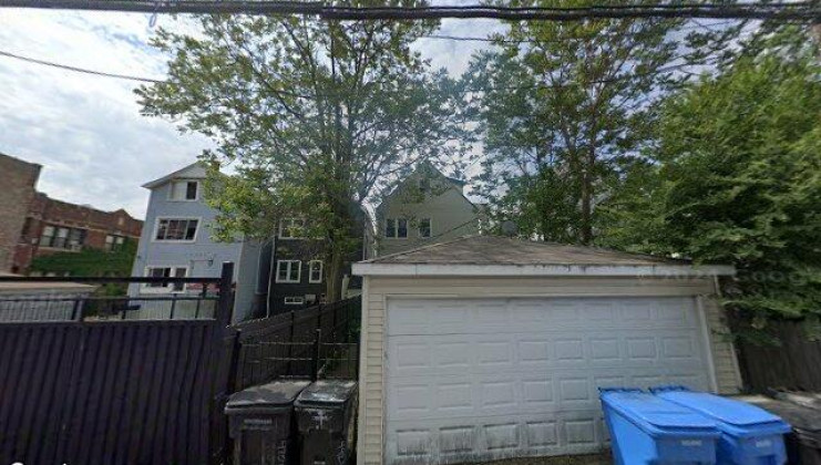4930 w erie st, chicago, il 60644