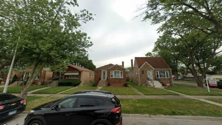 14435 emerald ave, riverdale, il 60827