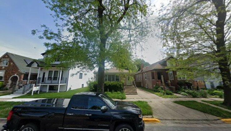 1513 scoville ave, berwyn, il 60402