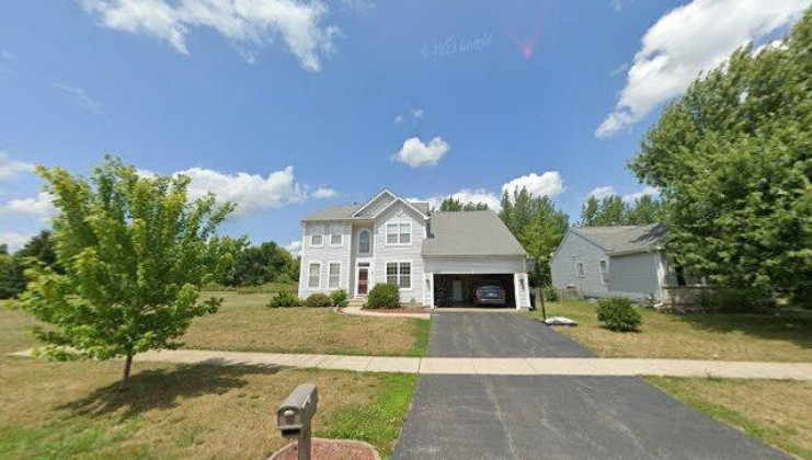 1309 lilac ln, harvard, il 60033