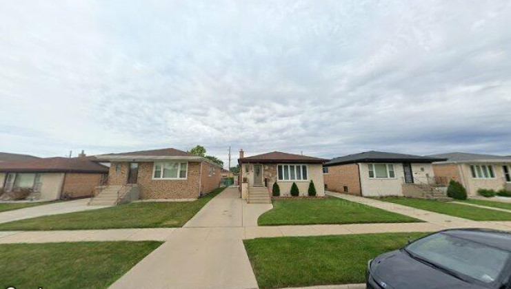 332 muskegon ave, calumet city, il 60409