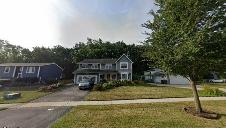2421 mallard dr, lindenhurst, il 60046