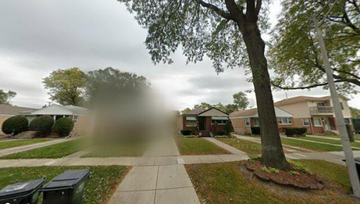 345 linden ave, bellwood, il 60104