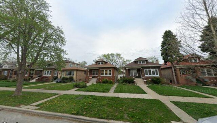 1112 s taylor ave, oak park, il 60304