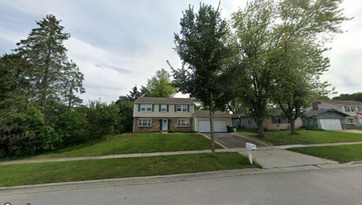 1083 plum grove cir, buffalo grove, il 60089