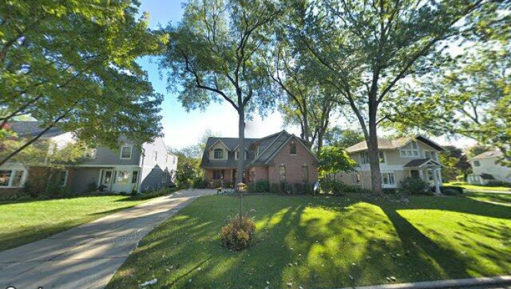 349 s bristol ln, arlington heights, il 60005